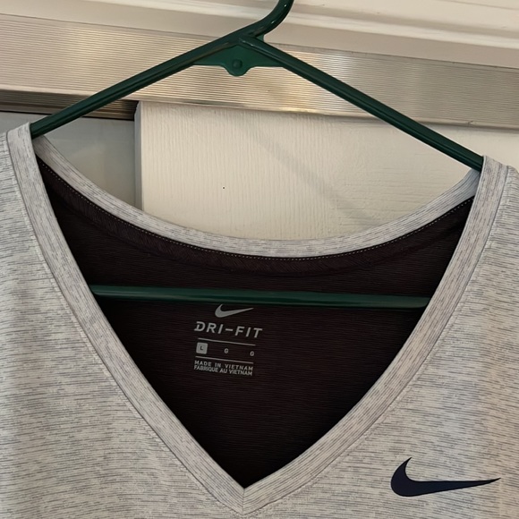 UofA t-shirt - Size L - Picture 2 of 8